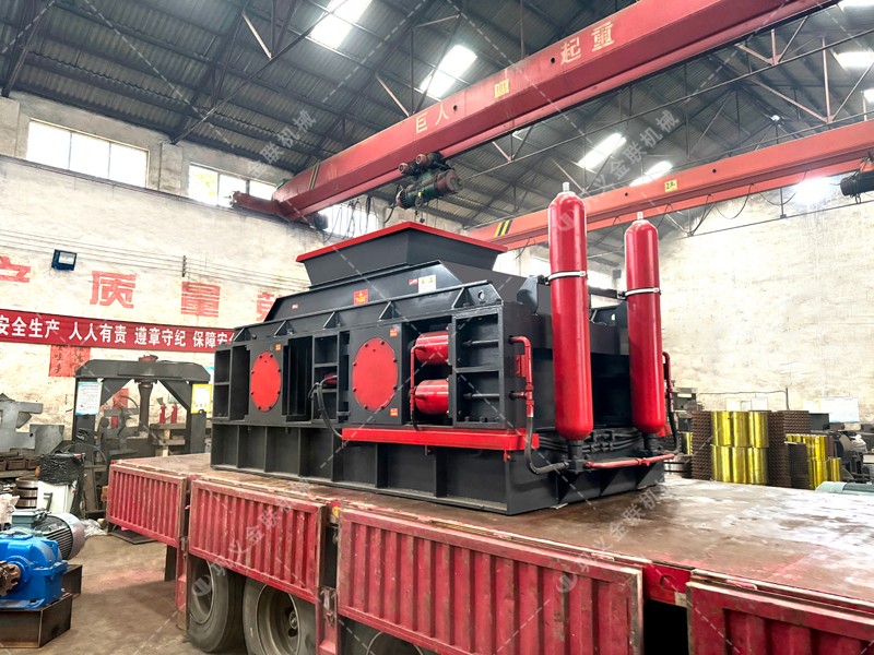 石頭破碎機(jī)_小型石頭破碎機(jī),移動(dòng)石子粉碎機(jī)價(jià)格,圖片/視頻 石頭破碎機(jī)_小型石頭破碎機(jī),移動(dòng)石子粉碎機(jī)價(jià)格,圖片/視頻